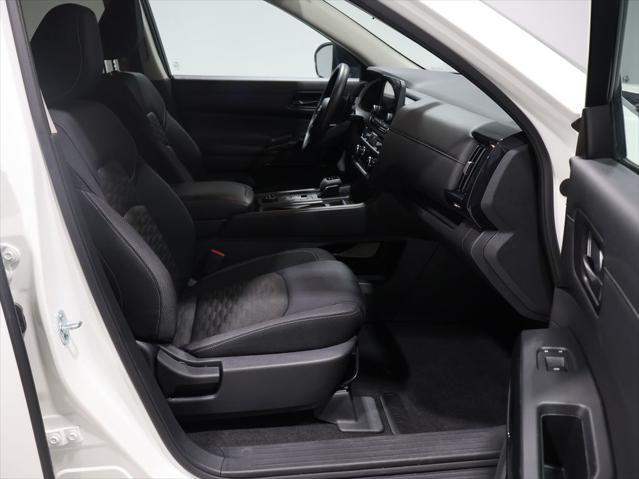 used 2024 Nissan Pathfinder car, priced at $28,987