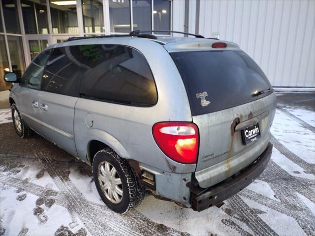 used 2006 Chrysler Town & Country car, priced at $4,300