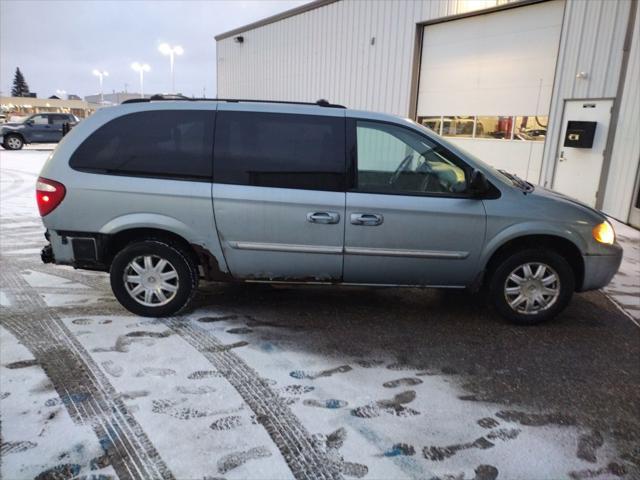 used 2006 Chrysler Town & Country car, priced at $4,300