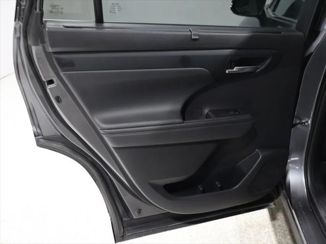 used 2021 Toyota Highlander car, priced at $36,376