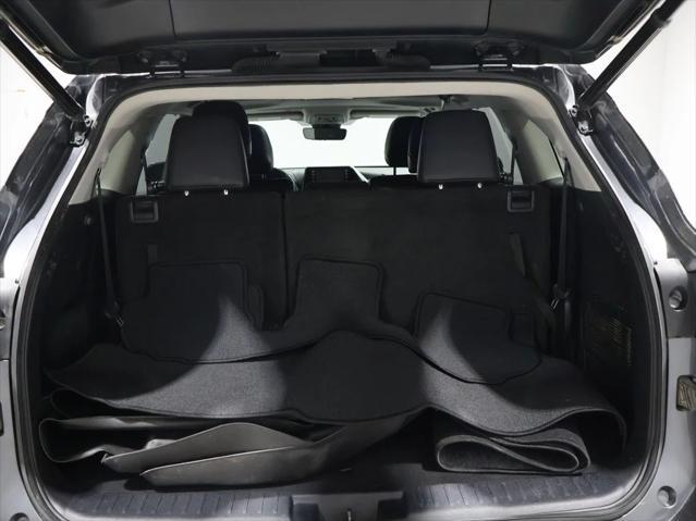 used 2021 Toyota Highlander car, priced at $36,376