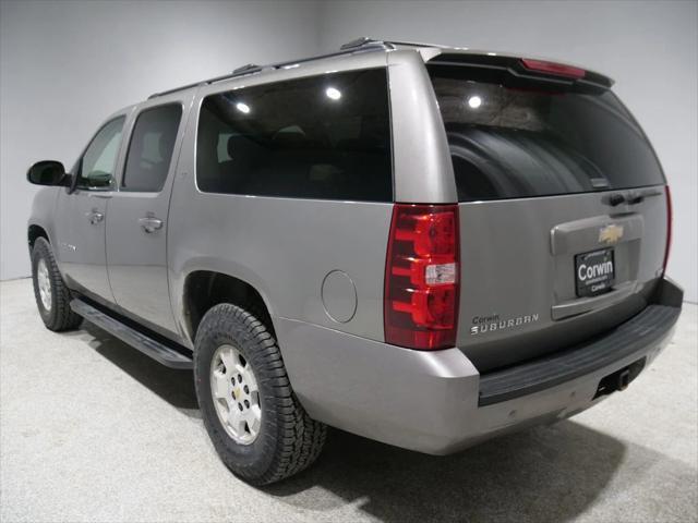 used 2009 Chevrolet Suburban car, priced at $5,642