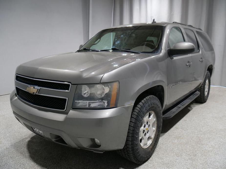used 2009 Chevrolet Suburban car, priced at $8,327