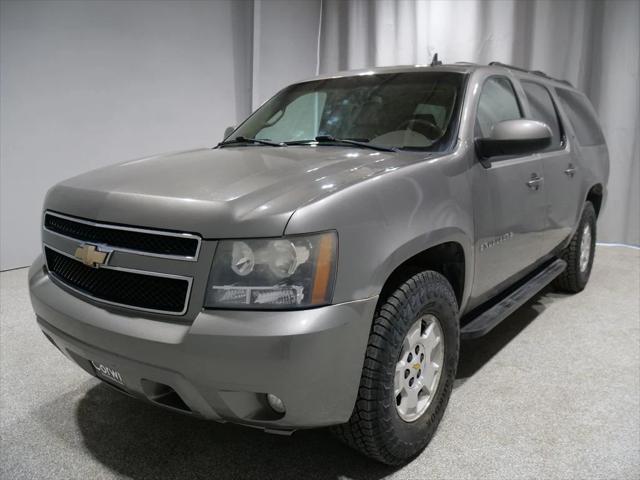 used 2009 Chevrolet Suburban car, priced at $5,642