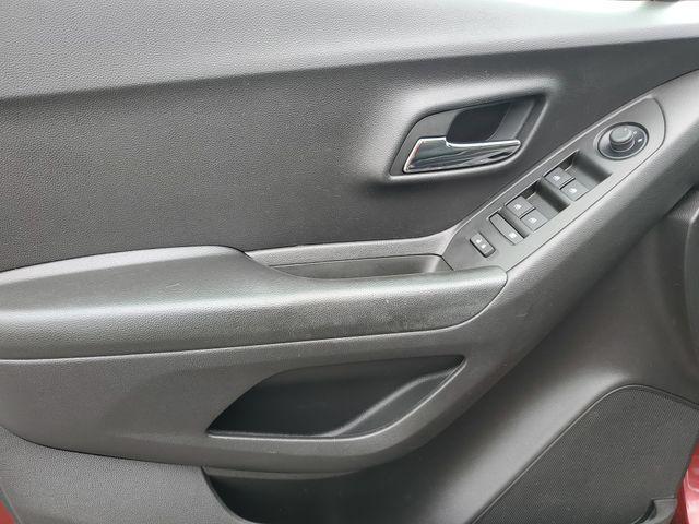 used 2022 Chevrolet Trax car, priced at $18,939
