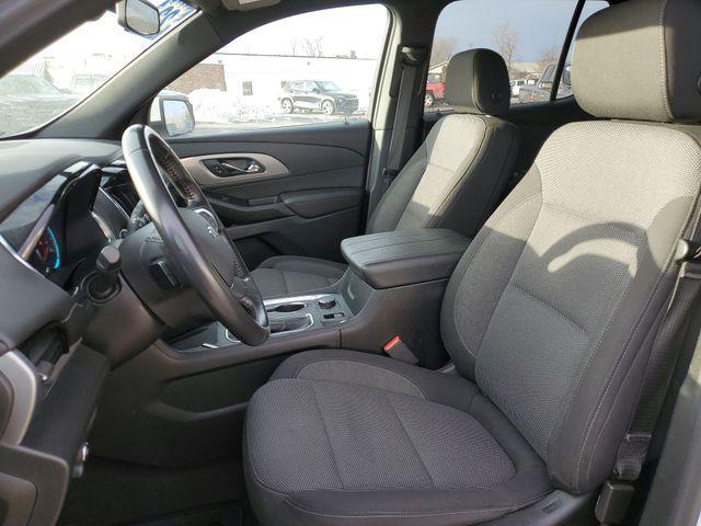 used 2022 Chevrolet Traverse car, priced at $27,928