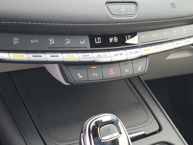 used 2020 Cadillac XT4 car, priced at $23,816