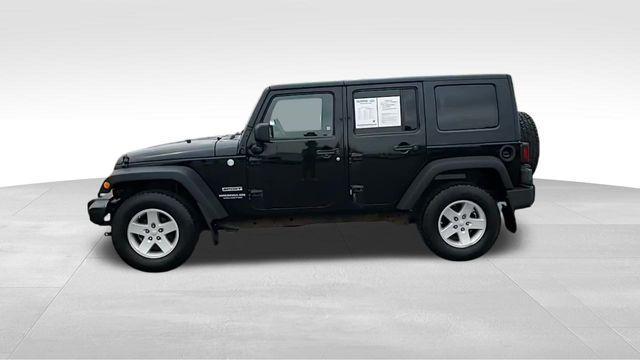 used 2010 Jeep Wrangler Unlimited car, priced at $9,939