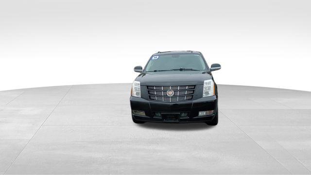 used 2014 Cadillac Escalade ESV car, priced at $10,945