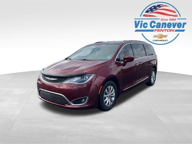 used 2018 Chrysler Pacifica car, priced at $11,793