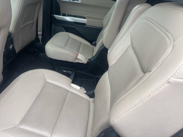used 2021 Ford Explorer car