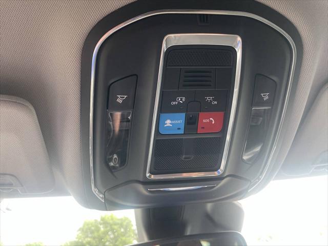 used 2023 Jeep Grand Cherokee L car