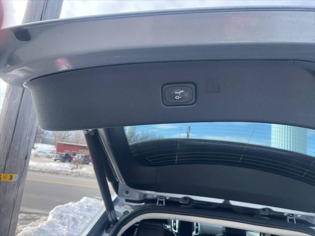 used 2022 Ford Edge car