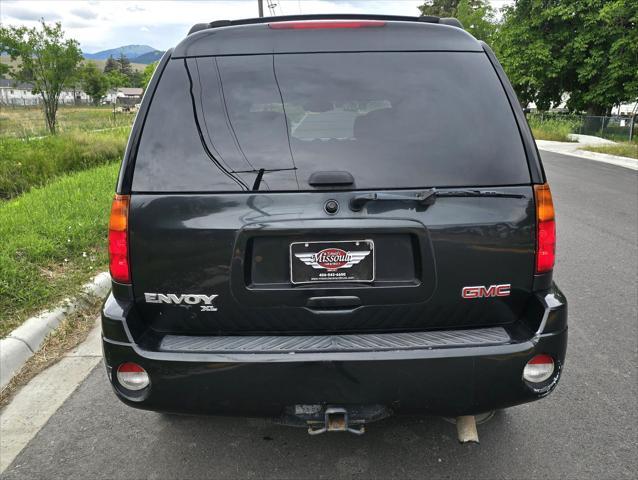 used 2004 GMC Envoy XL car, priced at $4,995