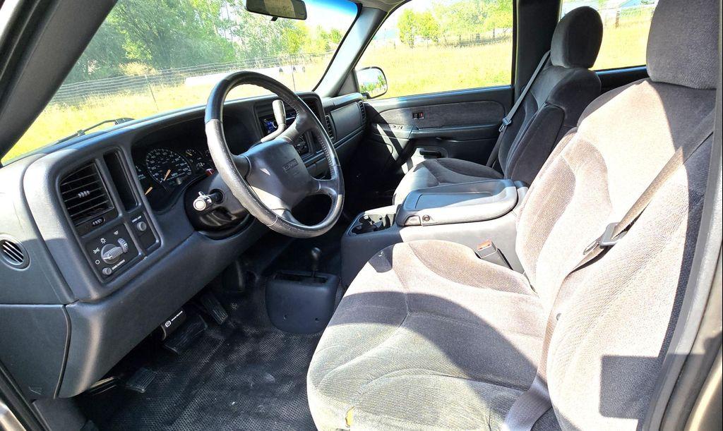 used 2002 GMC Sierra 1500 car, priced at $7,895