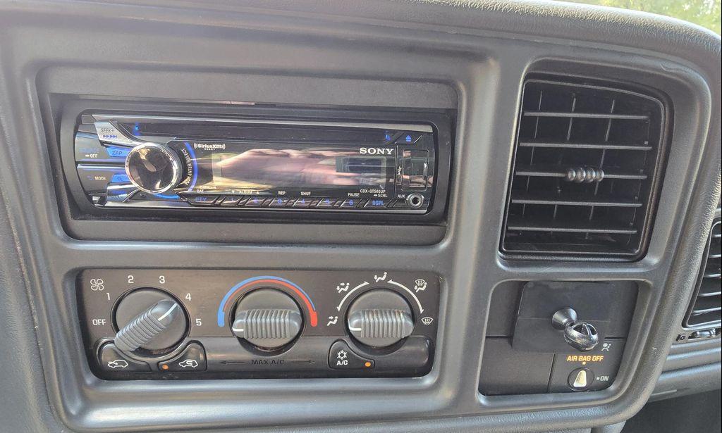 used 2002 GMC Sierra 1500 car, priced at $7,895