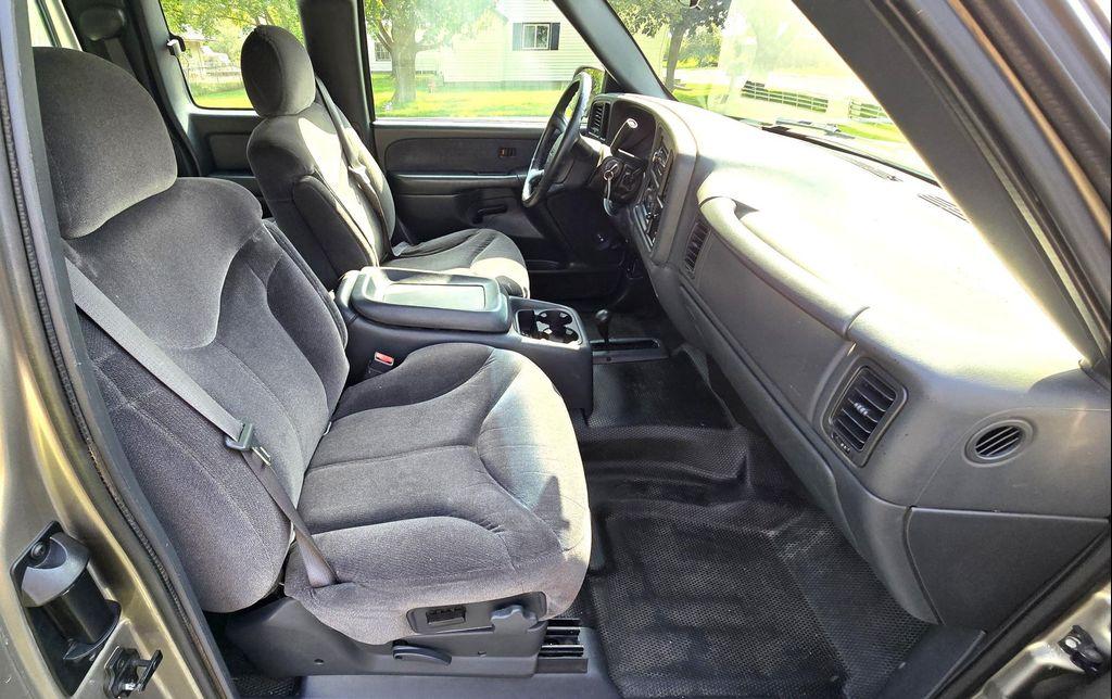 used 2002 GMC Sierra 1500 car, priced at $7,895