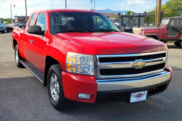 used 2007 Chevrolet Silverado 1500 car, priced at $11,995