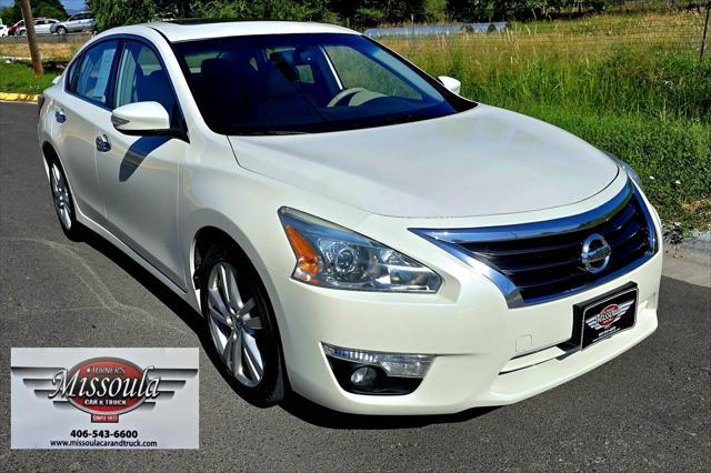 used 2013 Nissan Altima car, priced at $7,495
