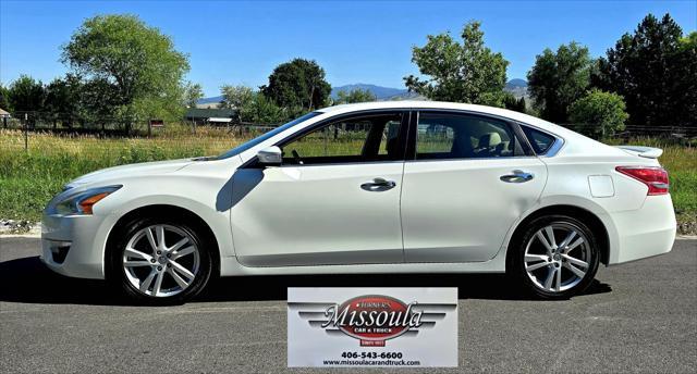 used 2013 Nissan Altima car, priced at $7,495