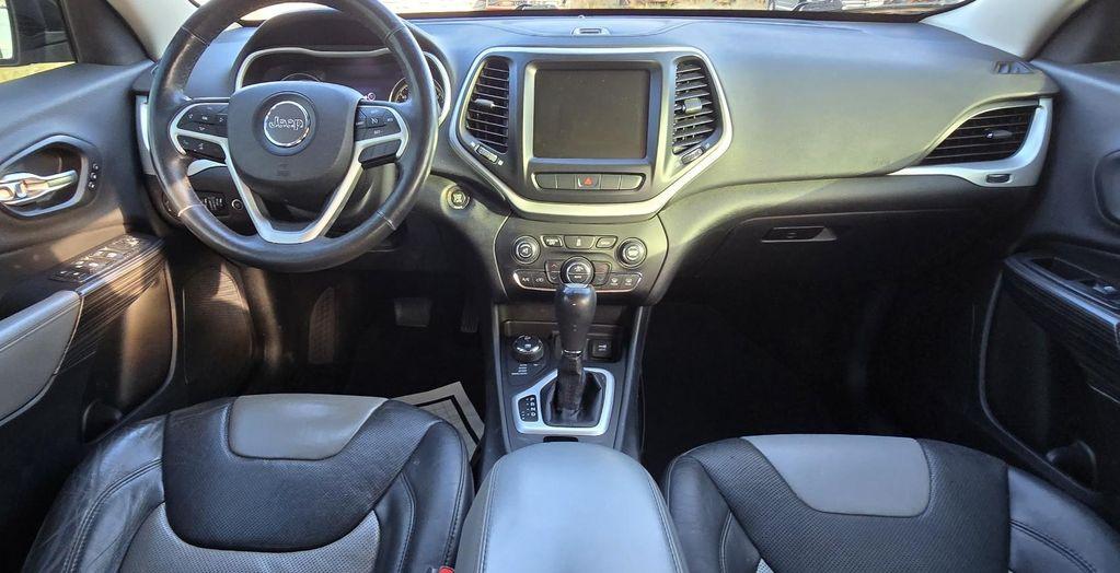 used 2014 Jeep Cherokee car, priced at $10,995