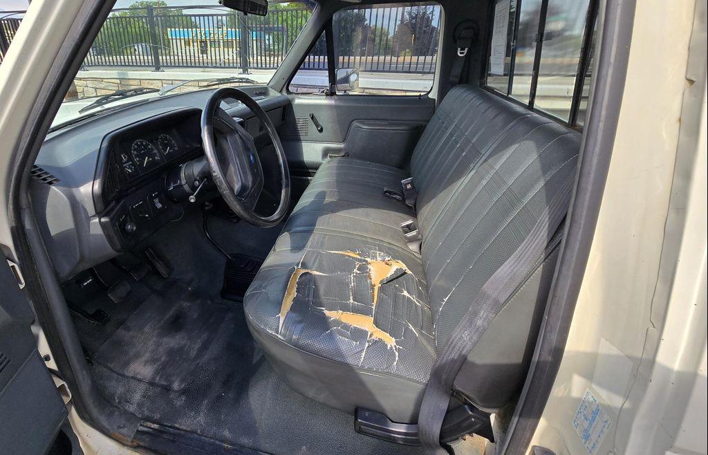 used 1989 Ford F-150 car, priced at $3,995