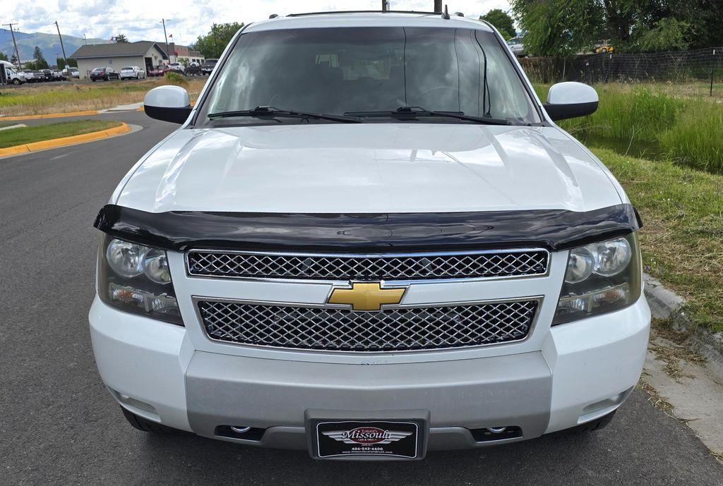 used 2009 Chevrolet Suburban car, priced at $9,995