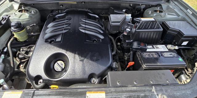 used 2009 Hyundai Santa Fe car, priced at $7,495