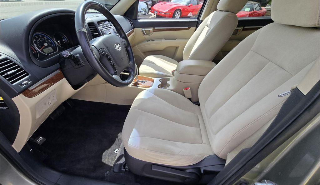 used 2009 Hyundai Santa Fe car, priced at $7,495