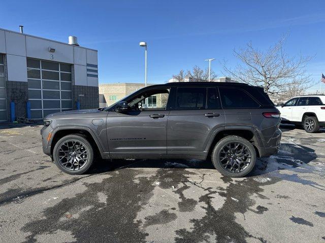 new 2024 Jeep Grand Cherokee 4xe car, priced at $75,302