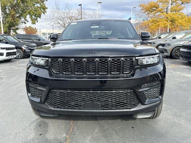 new 2025 Jeep Grand Cherokee car, priced at $46,025