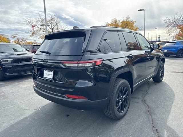 new 2025 Jeep Grand Cherokee car, priced at $46,025