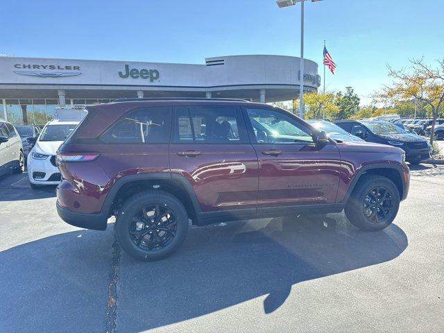 new 2025 Jeep Grand Cherokee car, priced at $47,525