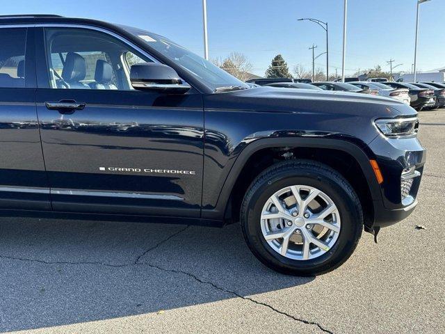 new 2024 Jeep Grand Cherokee car, priced at $41,850