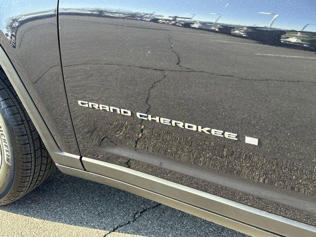 new 2024 Jeep Grand Cherokee car, priced at $41,850