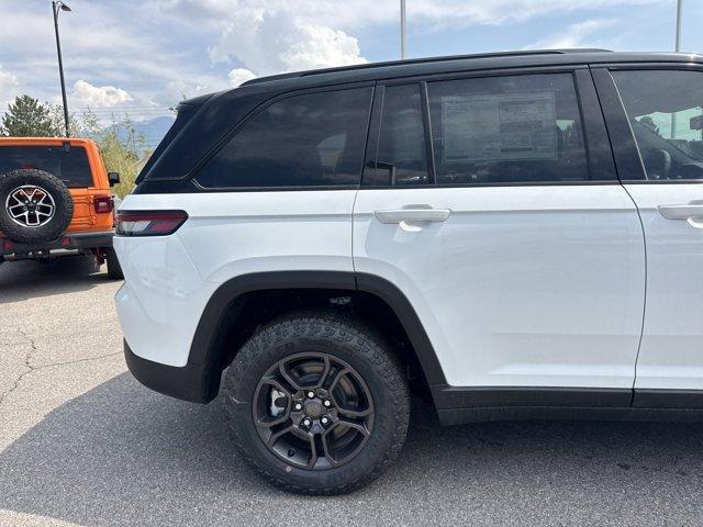 new 2025 Jeep Grand Cherokee 4xe car, priced at $66,150