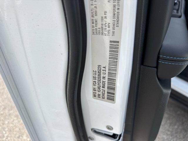 new 2025 Jeep Grand Cherokee 4xe car, priced at $66,150