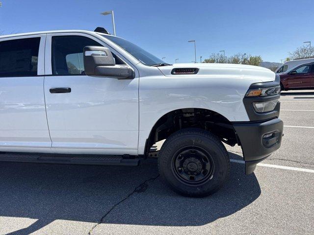 new 2025 Ram 2500 car, priced at $54,722