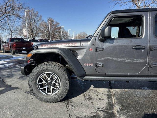 new 2025 Jeep Gladiator car, priced at $53,133