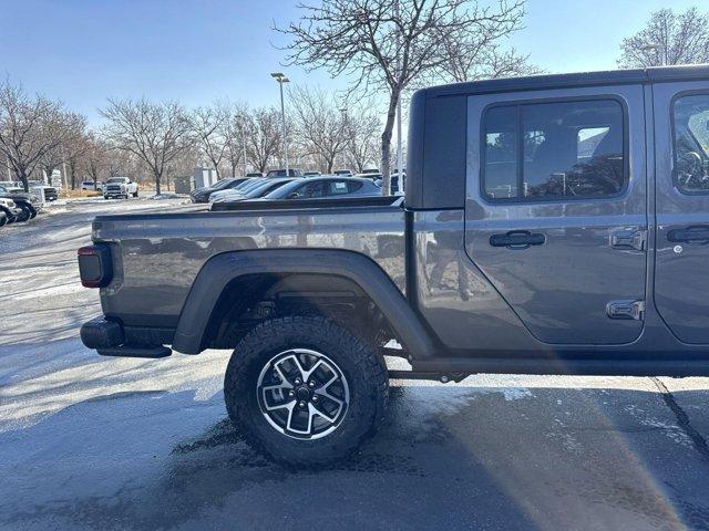 new 2025 Jeep Gladiator car, priced at $53,133