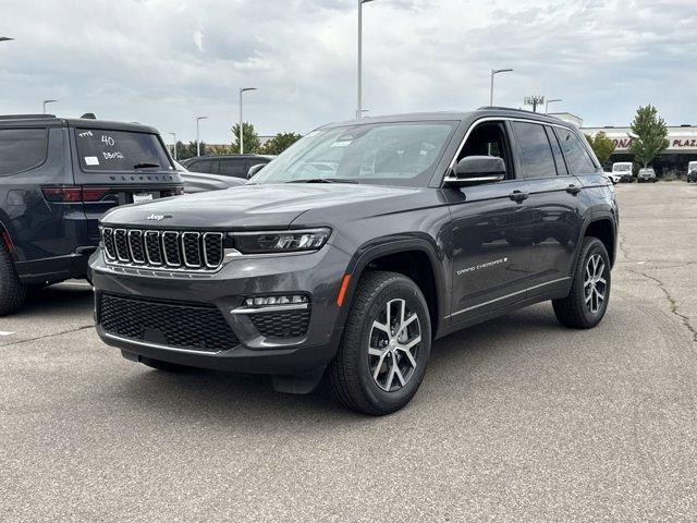 new 2025 Jeep Grand Cherokee car, priced at $49,437