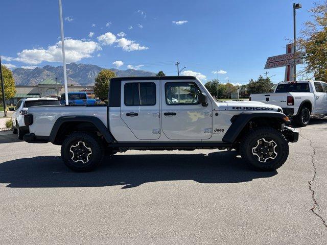 new 2022 Jeep Gladiator car, priced at $49,990