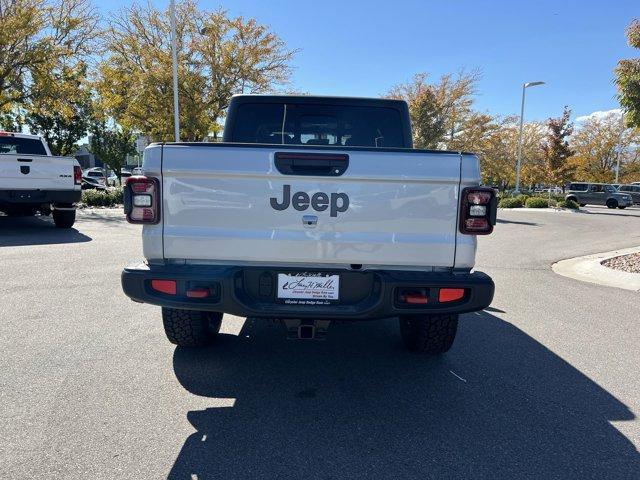 new 2022 Jeep Gladiator car, priced at $49,990