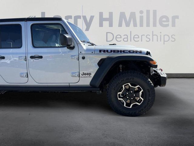 new 2022 Jeep Gladiator car, priced at $49,990