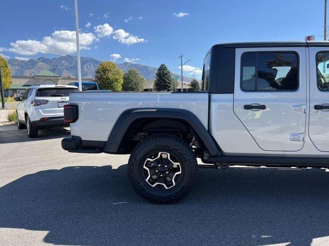 new 2022 Jeep Gladiator car, priced at $49,990