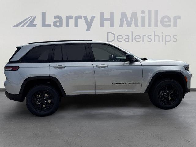 new 2025 Jeep Grand Cherokee car, priced at $47,056