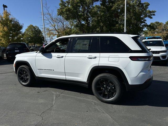 new 2025 Jeep Grand Cherokee car, priced at $46,930