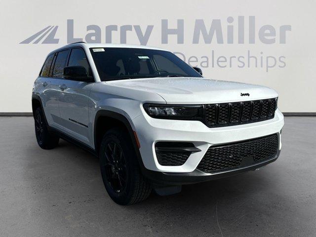 new 2025 Jeep Grand Cherokee car, priced at $45,578