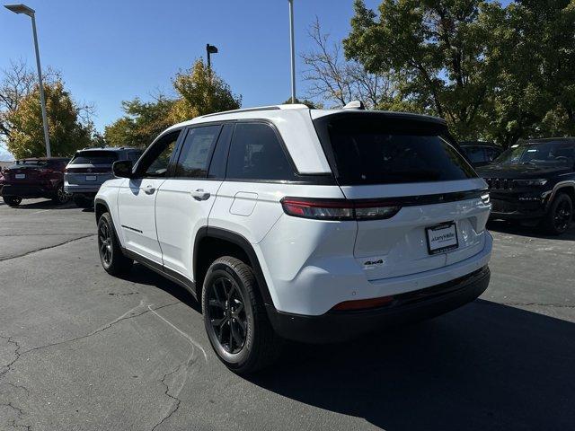 new 2025 Jeep Grand Cherokee car, priced at $46,930