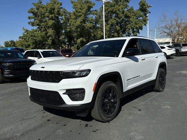 new 2025 Jeep Grand Cherokee car, priced at $46,930